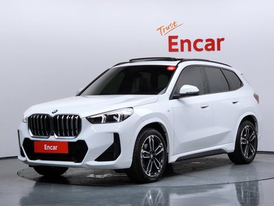 2025 BMW X1 — фото 1