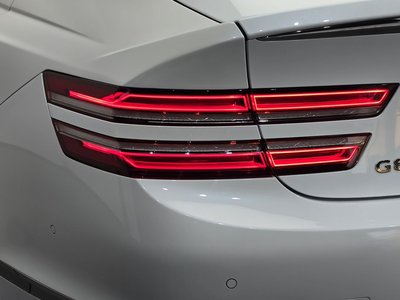 GENESIS G80 (RG3) - 10