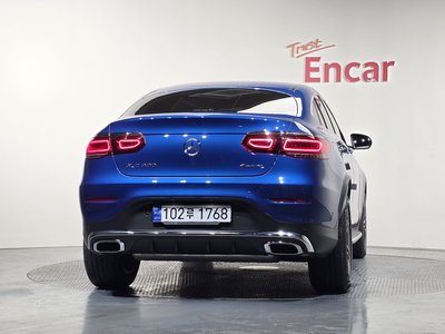 MERCEDES-BENZ GLC - 4