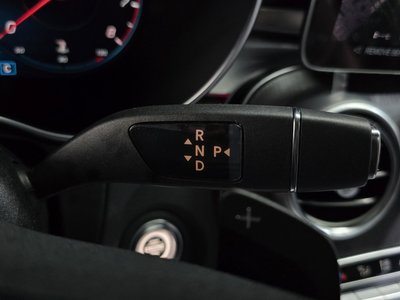 MERCEDES-BENZ GLC - 9