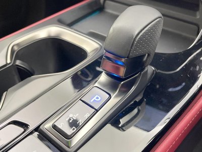 2023 Lexus NX — миниатюра 24