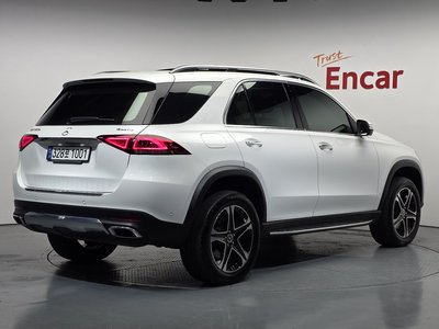 MERCEDES-BENZ GLE - 4