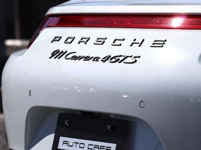PORSCHE 911 - 10