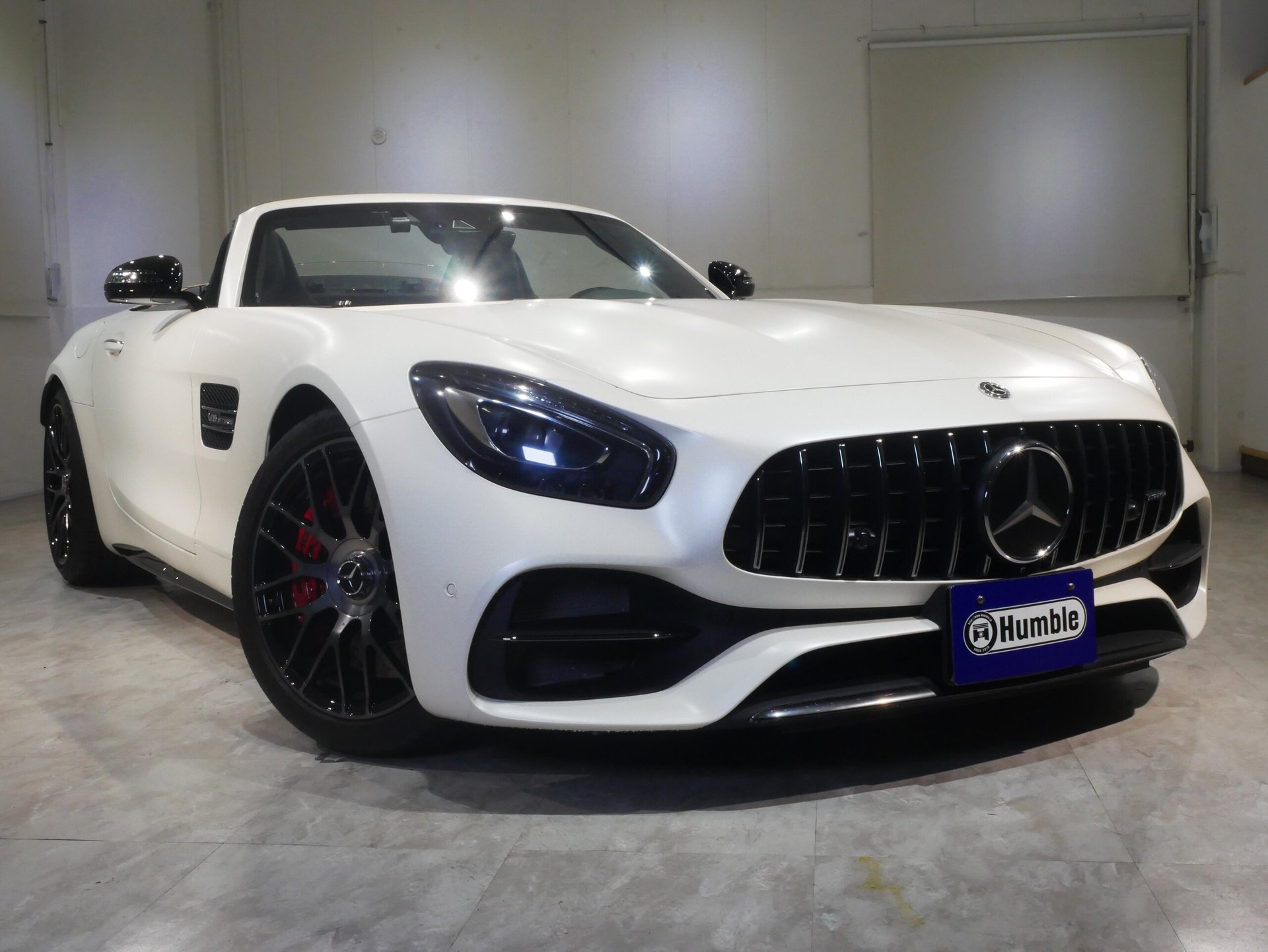 MERCEDES-BENZ GT C ROADSTER AMG - View 1