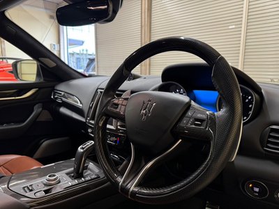 MASERATI LEVANTE - 10