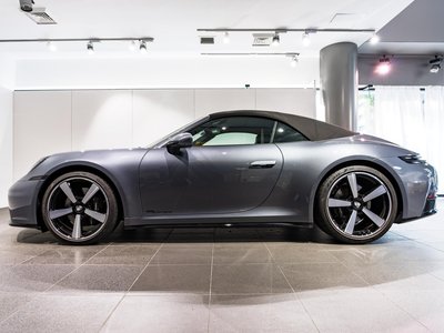2025 Porsche 911 — миниатюра 17
