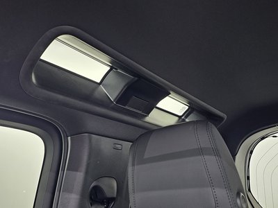 صورة مصغرة 39 لـ 2023 LAND Rover DEFENDER