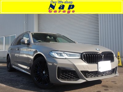 BMW 5 SERIES TOURING - 1