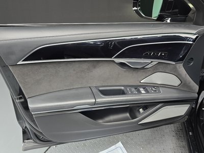 2021 AUDI A8 缩略图 14