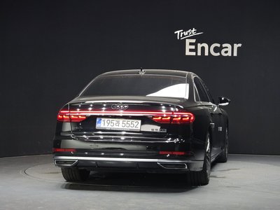 صورة 3 لـ 2021 AUDI A8