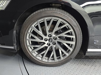 صورة 6 لـ 2021 AUDI A8
