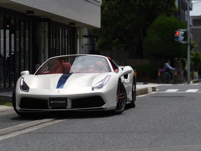 FERRARI 488 SPIDER - 4