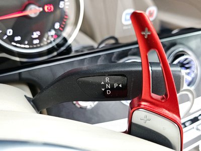 MERCEDES-BENZ E-CLASS - 9