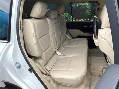 TOYOTA LAND CRUISER 300 - 10