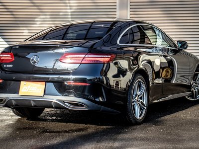MERCEDES-BENZ E-CLASS - 2