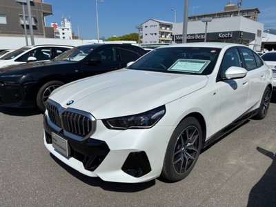 BMW 5 SERIES - 5