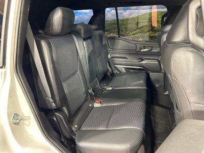 TOYOTA LAND CRUISER 250 - 9