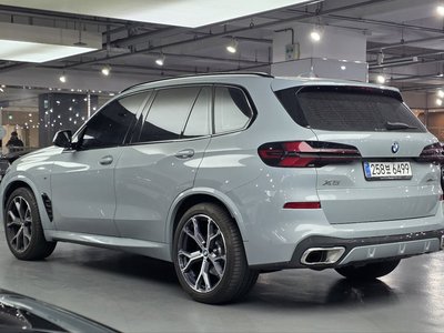 2025 BMW X5 — фото 2