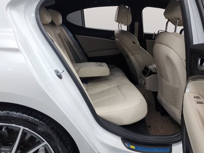 صورة مصغرة 12 لـ 2024 Genesis THE NEW G70