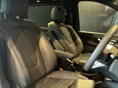 2025 Mercedes-BENZ V-CLASS 缩略图 18