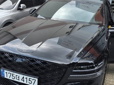 GENESIS G80 (RG3) - 1