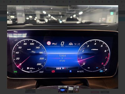 MERCEDES-BENZ GLC - 10