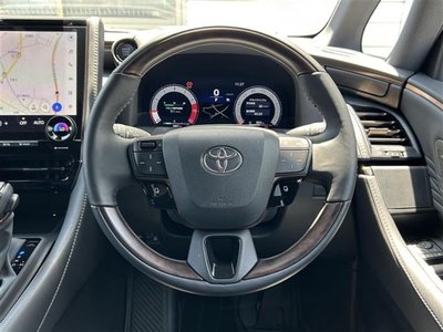 TOYOTA ALPHARD - 2