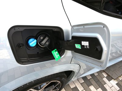 2025 BMW X2 缩略图 22