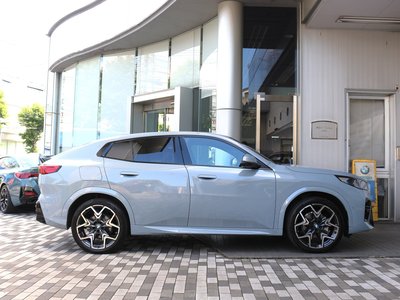 صورة 6 لـ 2025 BMW X2