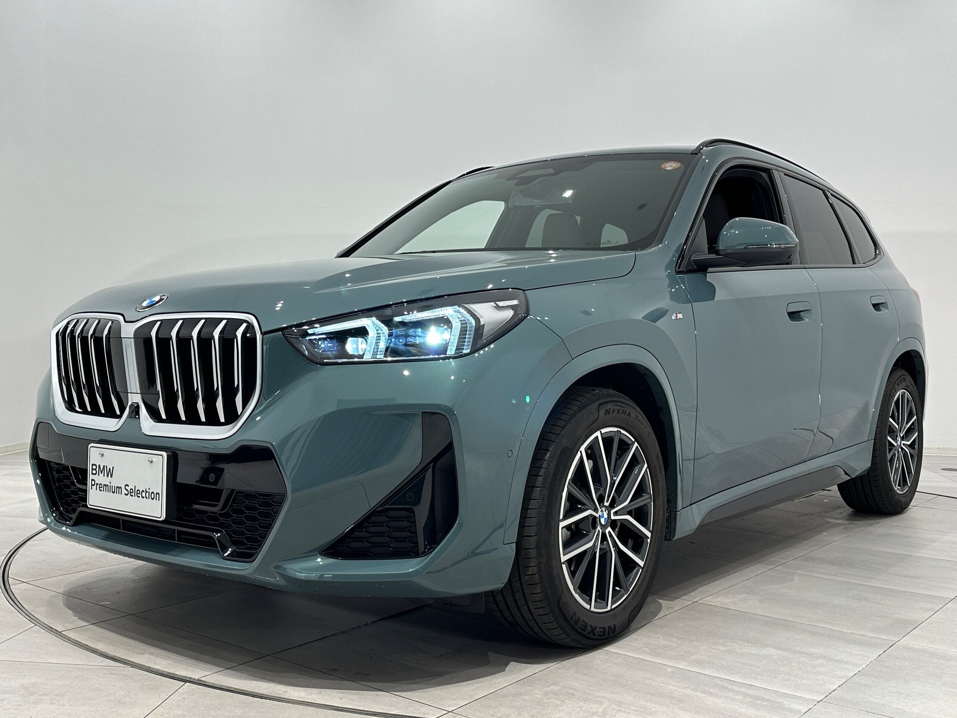 BMW X1 - View 1
