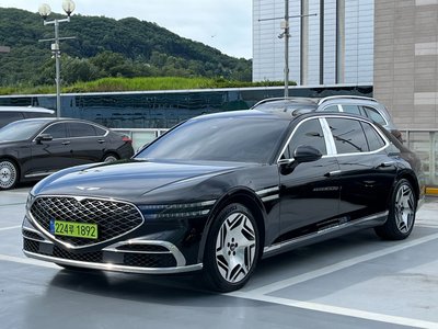 2022 Genesis G90 (RS4) — фото 1