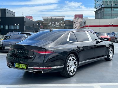 2022 Genesis G90 (RS4) — фото 4