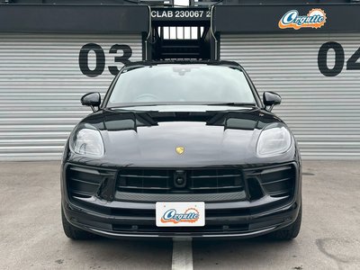 PORSCHE MACAN - 2