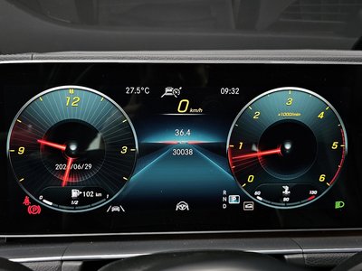 2023 Mercedes-BENZ GLE — миниатюра 11