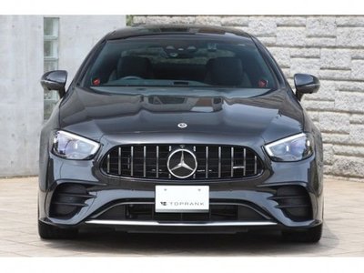2023 Mercedes-BENZ E-CLASS photo 4