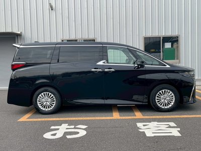 TOYOTA ALPHARD - 3