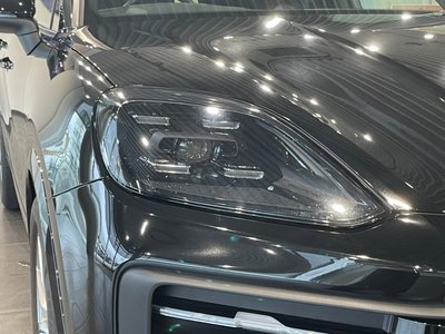 2025 Porsche CAYENNE 照片 8