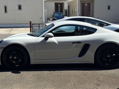 PORSCHE 718 CAYMAN BASE GRADE - 3
