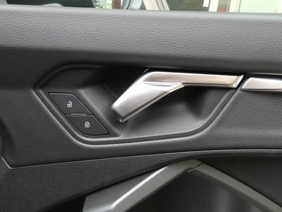 2025 AUDI Q3 缩略图 38
