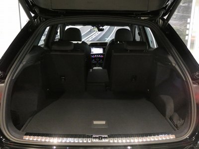 2025 AUDI Q3 缩略图 33