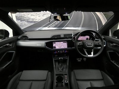 2025 AUDI Q3 — фото 2