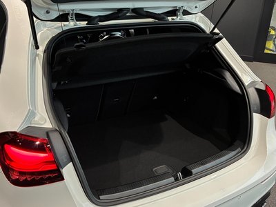 صورة 9 لـ 2025 Mercedes-BENZ A-CLASS AMG