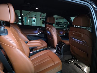 2024 BMW X7 — миниатюра 13