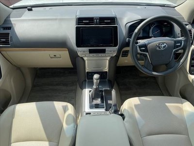 TOYOTA LAND CRUISER PRADO - 2