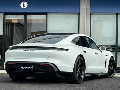 2023 Porsche TAYCAN — фото 3