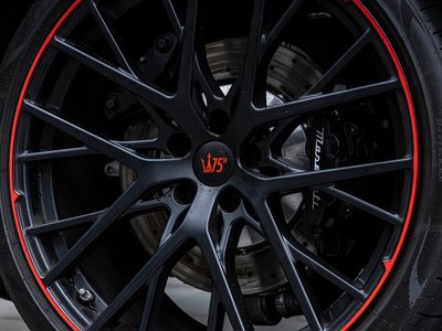 صورة مصغرة 42 لـ 2024 Maserati GRANTURISMO