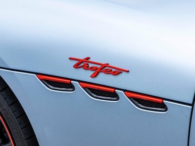 صورة مصغرة 16 لـ 2024 Maserati GRANTURISMO