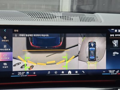 2025 BMW 5 SERIES — миниатюра 20