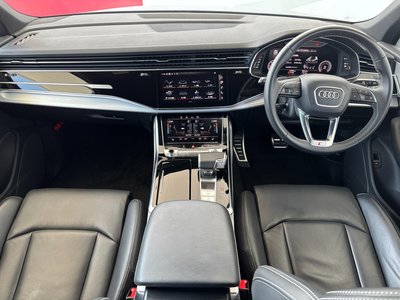 AUDI Q7 - 4