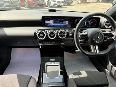 MERCEDES-BENZ A-CLASS - 2
